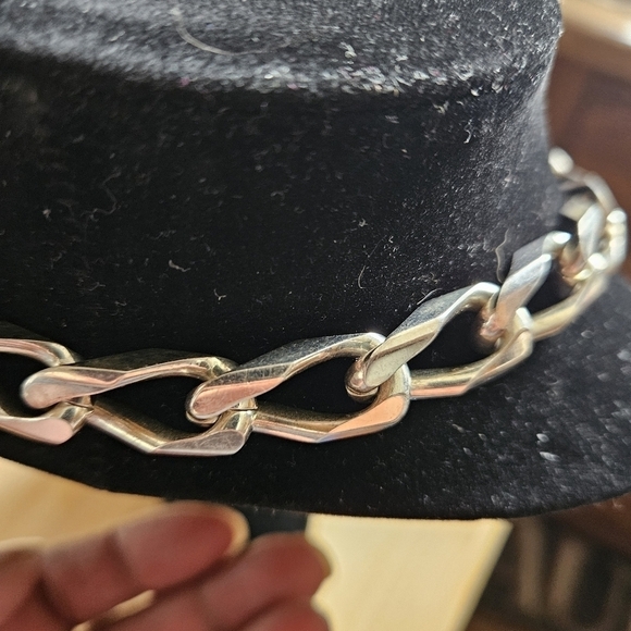 Swarovski Crystal Lized Black and Silver-toned Alloy Necklace - Picture 6 of 7